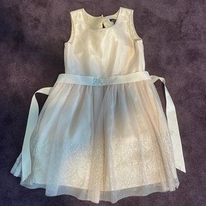 Zunie brand girls champagne and silver tulle dress size 10